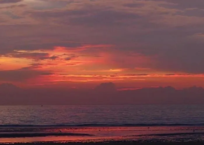 With Wifi Near Center *